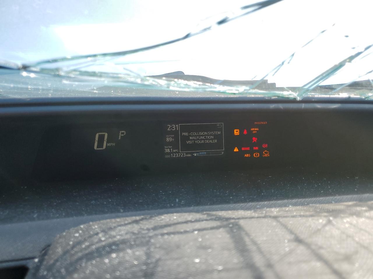 2018 Toyota Prius C VIN: JTDKDTB37J1599254 Lot: 82159825