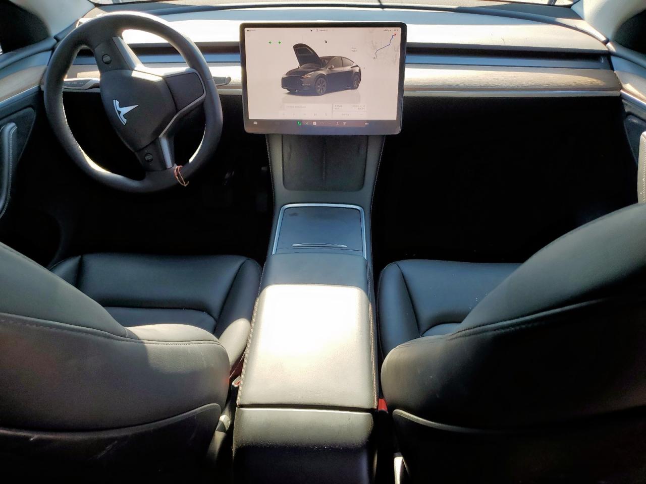 2024 Tesla Model Y VIN: 7SAYGDEE1RA302874 Lot: 82352675