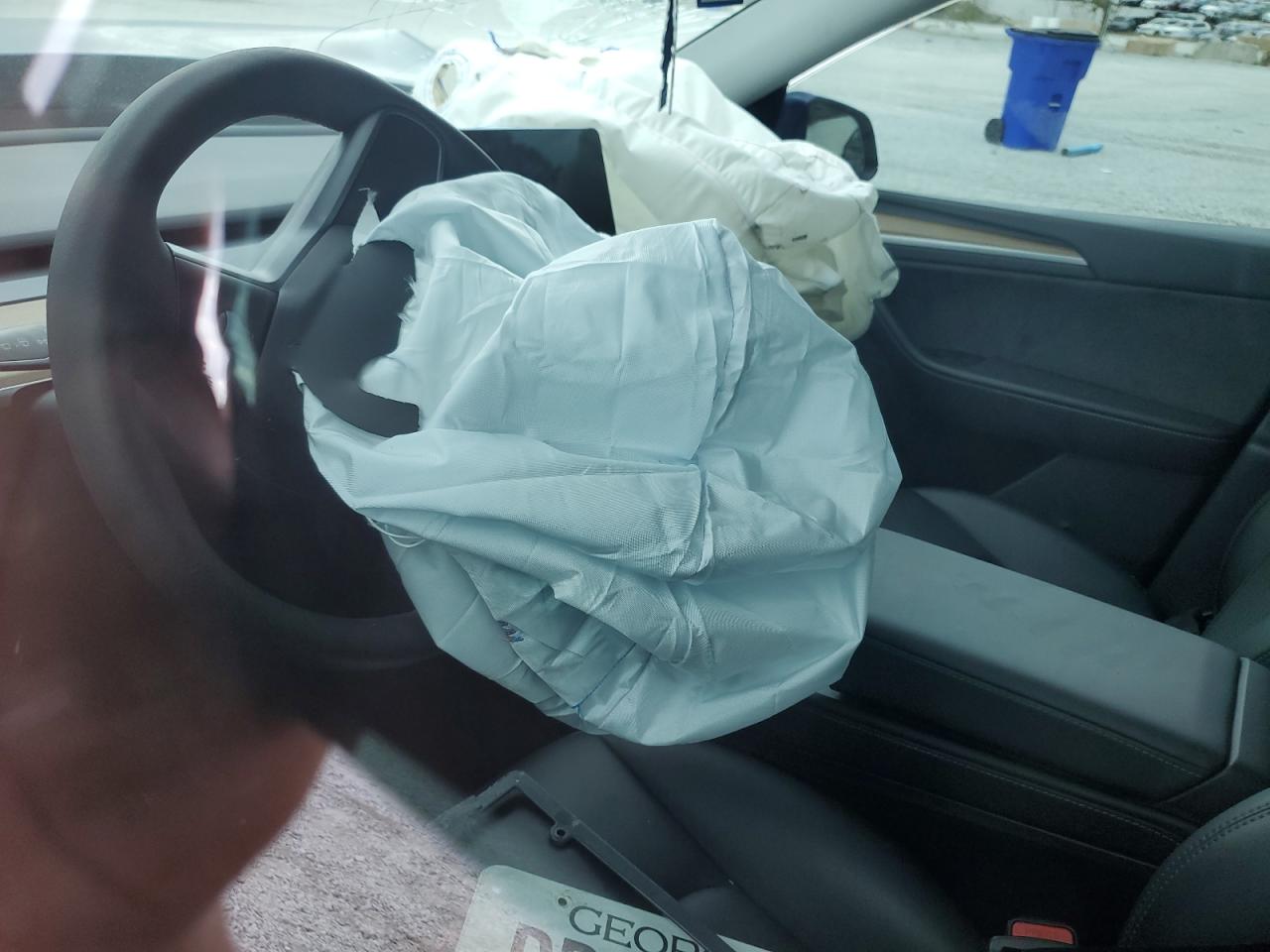 2023 Tesla Model Y VIN: 7SAYGDEEXPA146041 Lot: 85263755