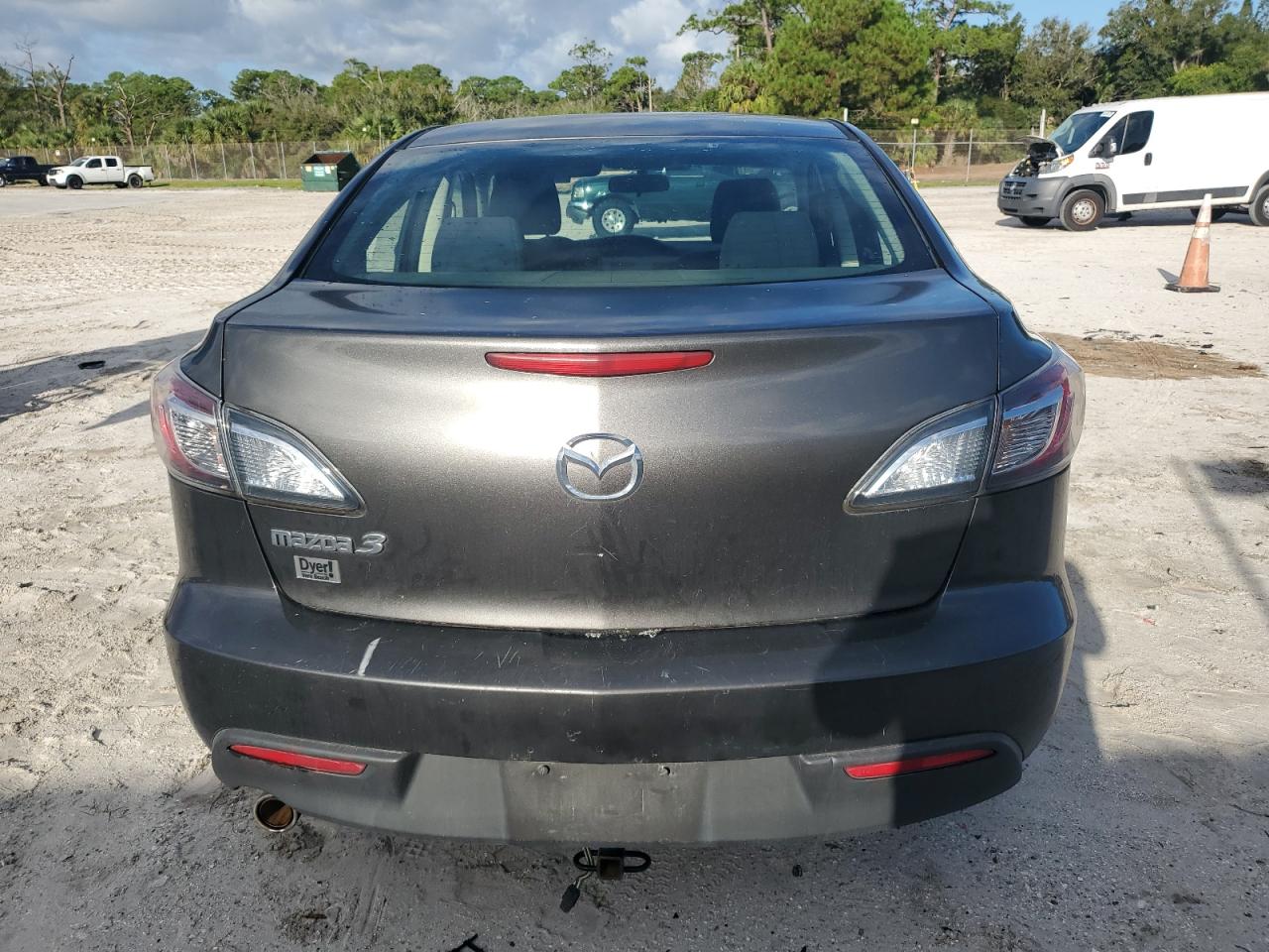 2011 Mazda 3 I VIN: JM1BL1VF6B1446587 Lot: 86193885