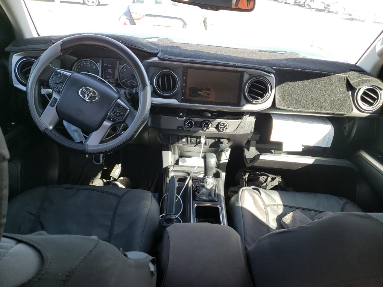 2017 Toyota Tacoma Dou VIN: 051648 Lot: 86105495