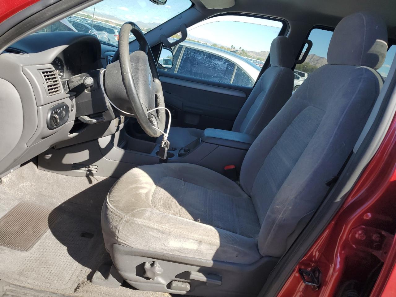 2004 Ford Explorer Xlt VIN: 1FMZU73E74ZB28437 Lot: 86418445