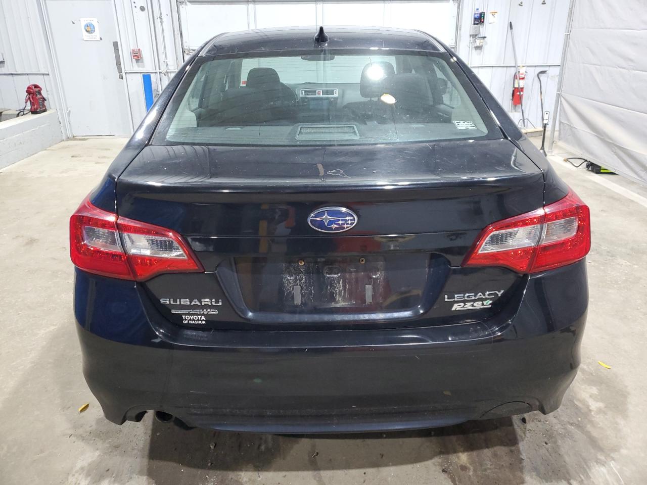 2016 Subaru Legacy 2.5I Premium VIN: 4S3BNAD65G3019425 Lot: 90980115