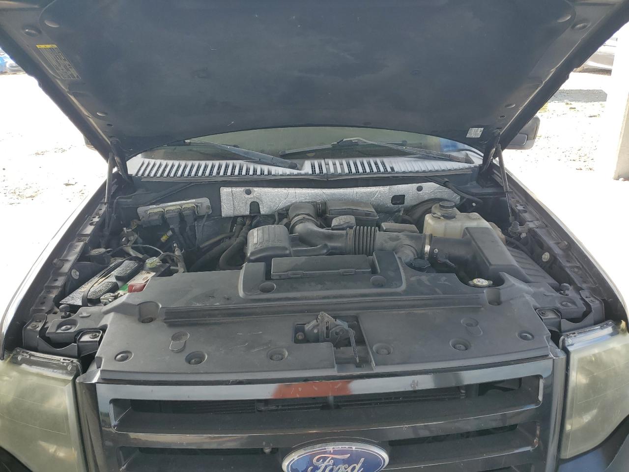 2010 Ford Expedition Limited VIN: 1FMJU1K59AEB51975 Lot: 84653405