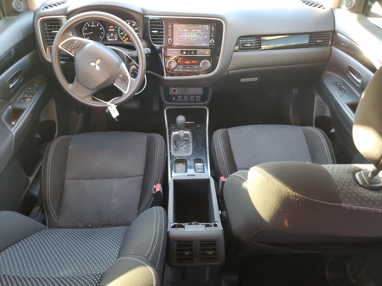 2019 Mitsubishi Outlander Es VIN: JA4AD2A37KZ004262 Lot: 86550225