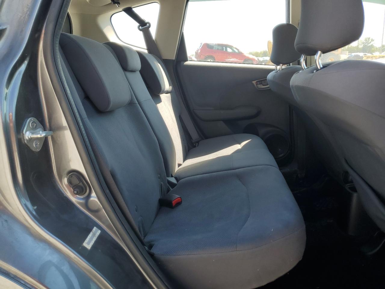 2013 Honda Fit VIN: JHMGE8H34DC030182 Lot: 84900055