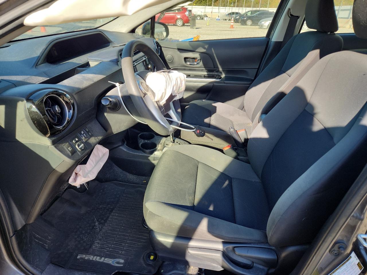 2017 Toyota Prius C VIN: JTDKDTB32H1596692 Lot: 89850065