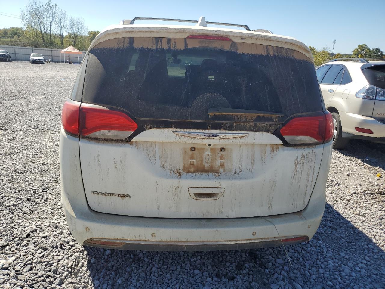 2018 Chrysler Pacifica Touring L VIN: 2C4RC1BG6JR204128 Lot: 85558725