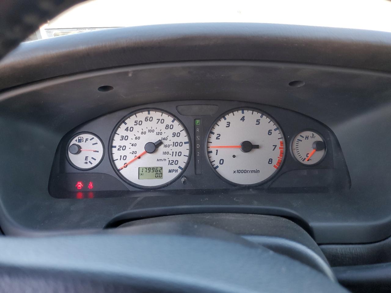 2004 Nissan Pathfinder Le VIN: JN8DR09Y44W905980 Lot: 82321695