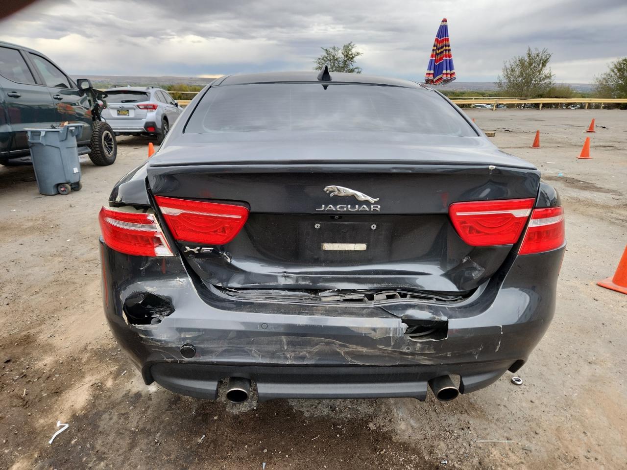 2017 Jaguar Xe R - Sport VIN: SAJAF4BV4HA975806 Lot: 82660415