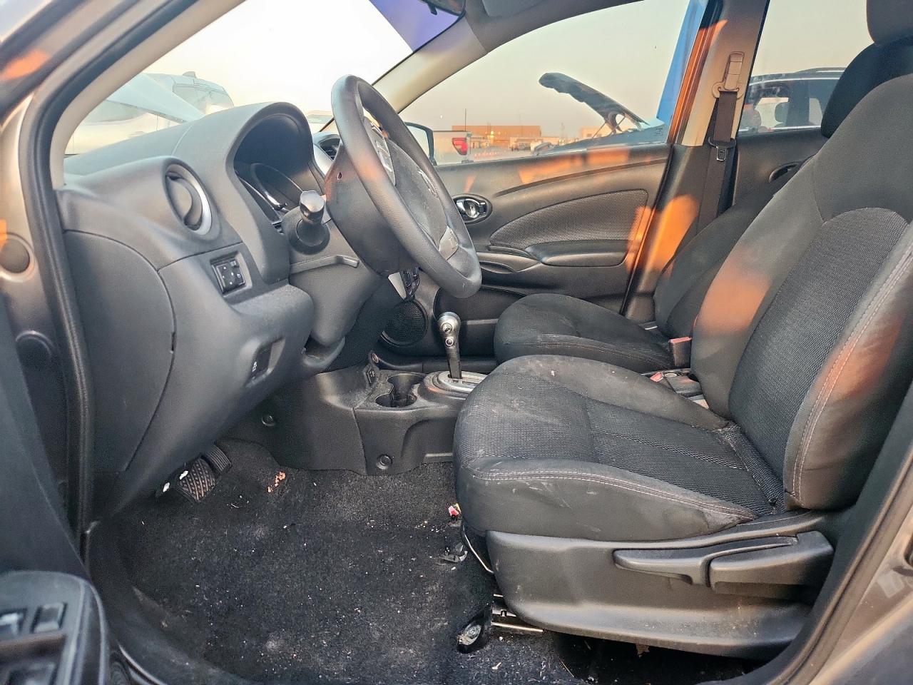 2019 Nissan Versa S VIN: 3N1CN7AP8KL828373 Lot: 84943885