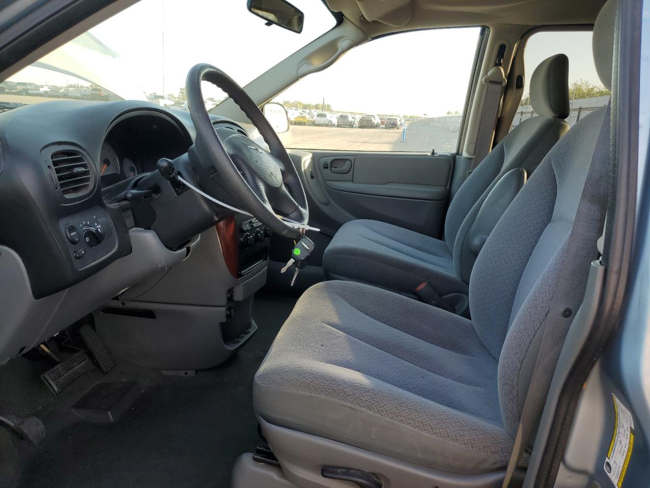 2006 Chrysler Town & Country Lx VIN: 2A4GP44R56R738170 Lot: 85723095