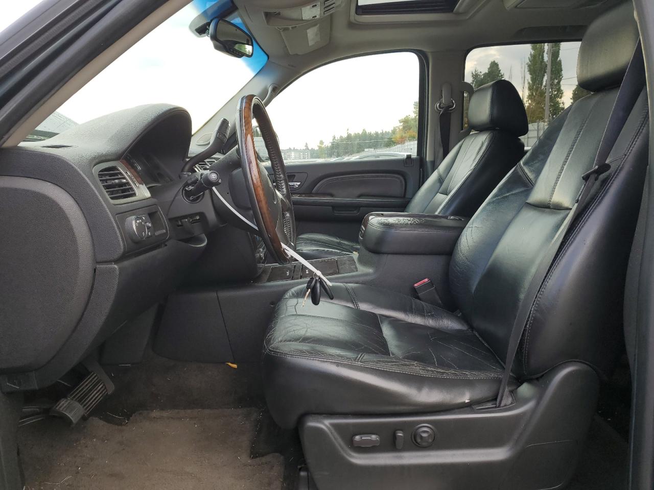 2007 GMC Yukon Xl Denali VIN: 1GKFK66857J387223 Lot: 89518535