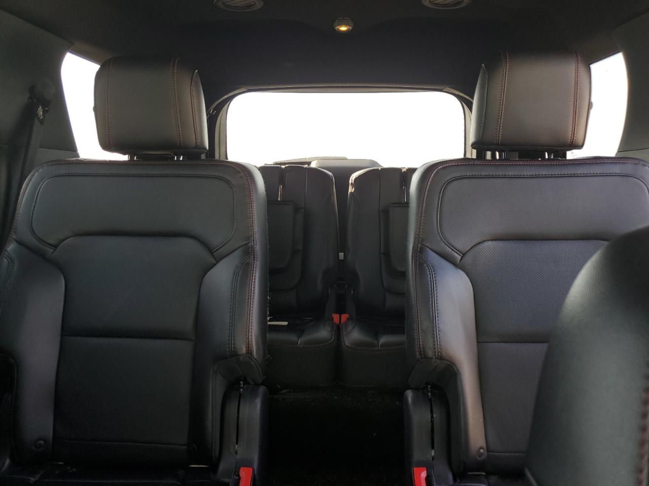 2016 Ford Explorer Sport VIN: 1FM5K8GTXGGC33640 Lot: 85168195