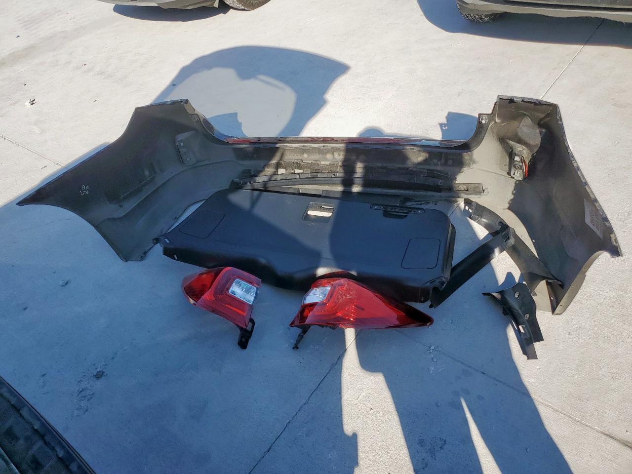 2015 Subaru Outback 2.5I Limited VIN: 4S4BSAJC0F3335408 Lot: 85885885