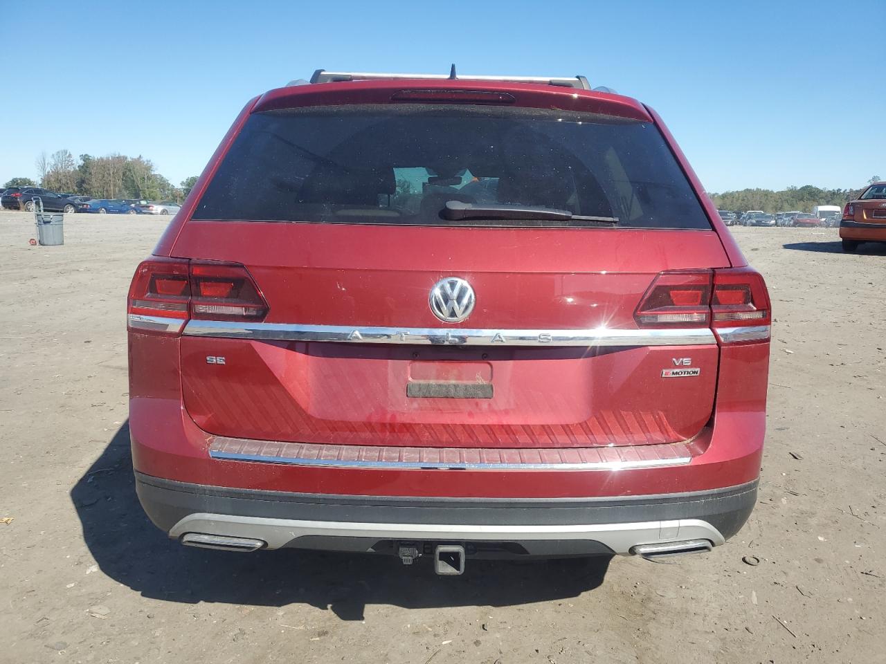 2018 Volkswagen Atlas Se VIN: 1V2LR2CA7JC596211 Lot: 82379395