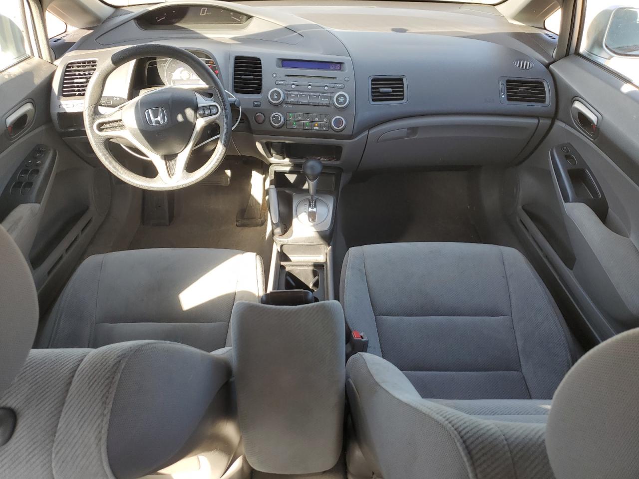 2010 Honda Civic Lx VIN: 19XFA1F50AE007846 Lot: 84800325