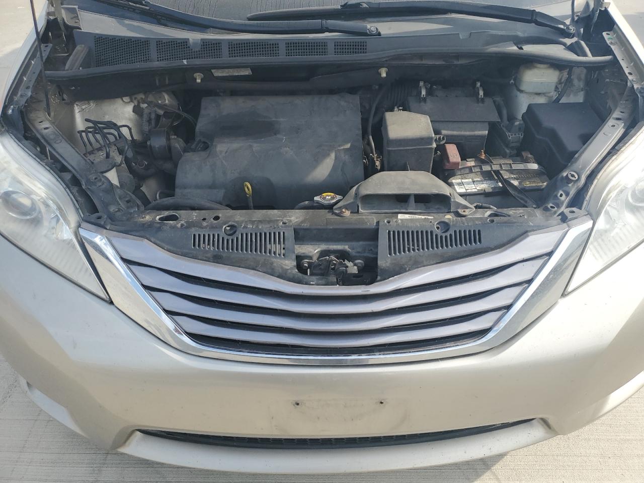 2016 Toyota Sienna Xle VIN: 5TDYK3DC6GS712698 Lot: 86699005