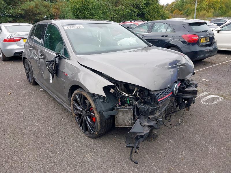 2016 VOLKSWAGEN GOLF GTI PERFORMANCE S-A 