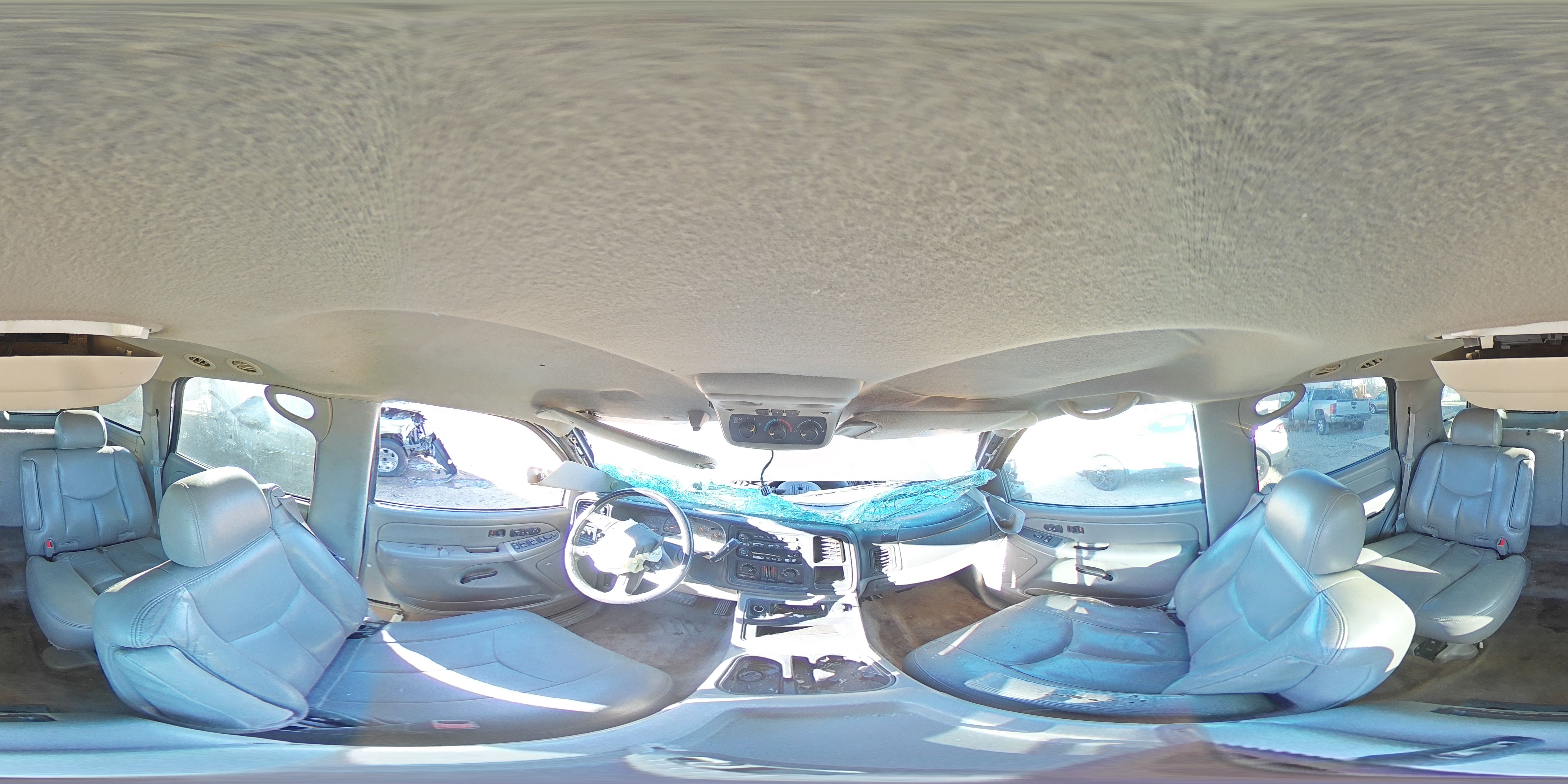 2005 Chevrolet Tahoe VIN: 1GNEK13TX5R112181 Lot: 81755705