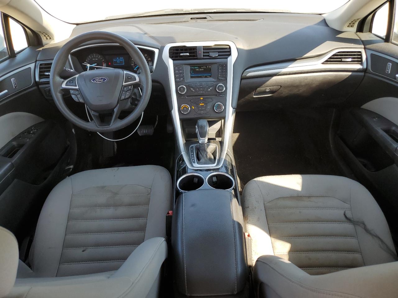 2013 Ford Fusion S VIN: 3FA6P0G77DR328634 Lot: 84070155