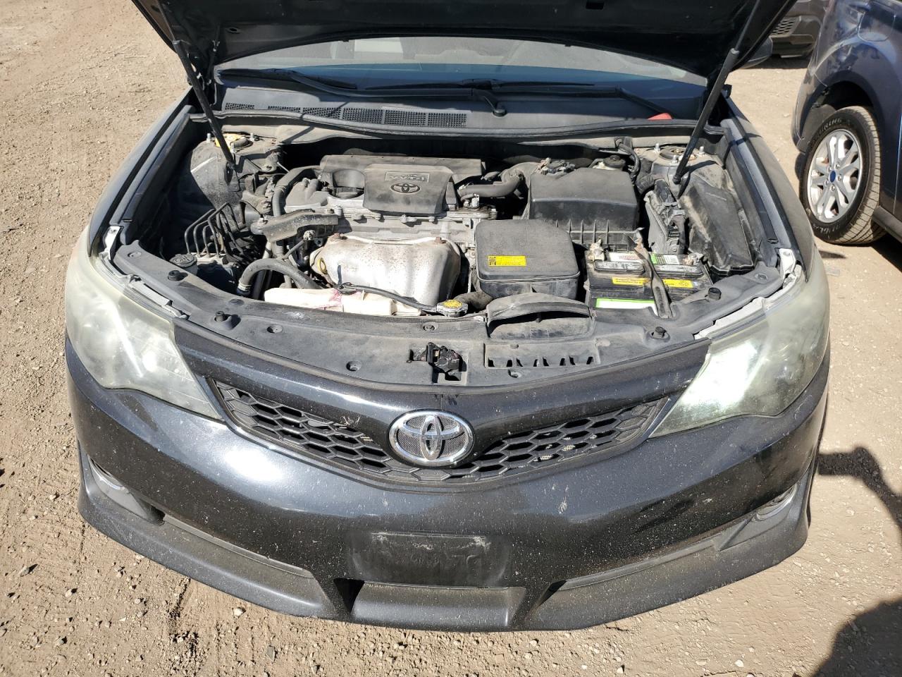 2014 Toyota Camry L VIN: 4T1BF1FK4EU462675 Lot: 84659585