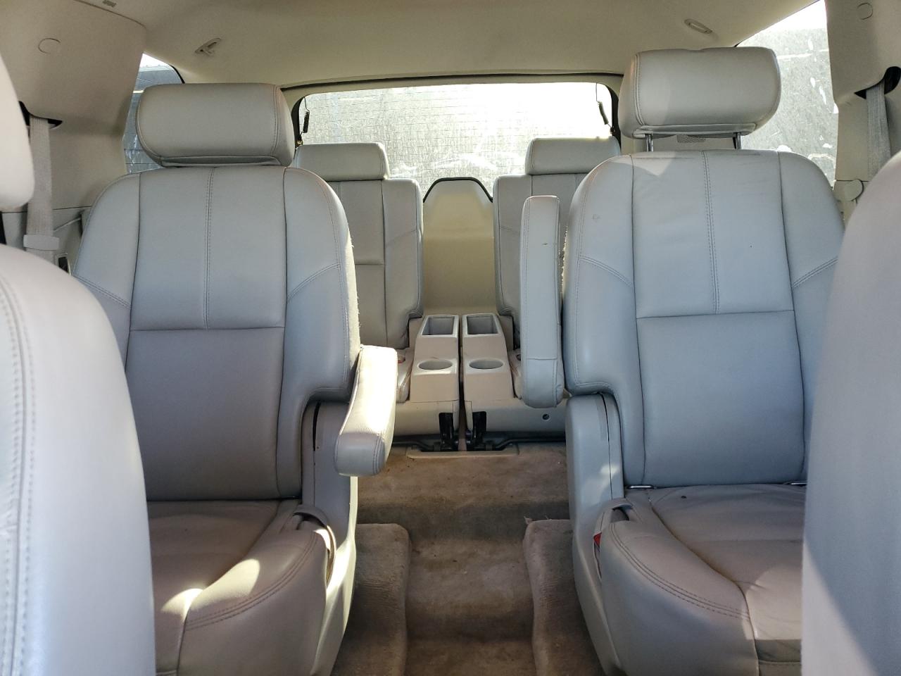 2009 GMC Yukon Slt VIN: 1GKFK33009R151452 Lot: 84011485