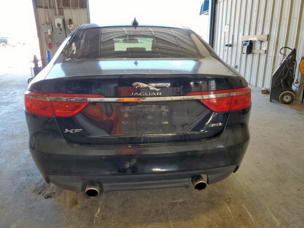 2017 Jaguar Xf Premium VIN: SAJBD4BV3HCY41139 Lot: 86082315