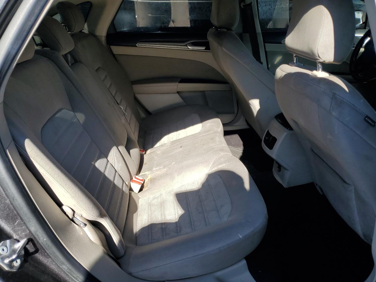 2020 Ford Fusion Se VIN: 3FA6P0HD8LR139381 Lot: 84215215