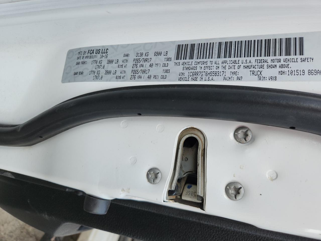 2017 Ram 1500 Slt VIN: 1C6RR7GT6HS583171 Lot: 84845635