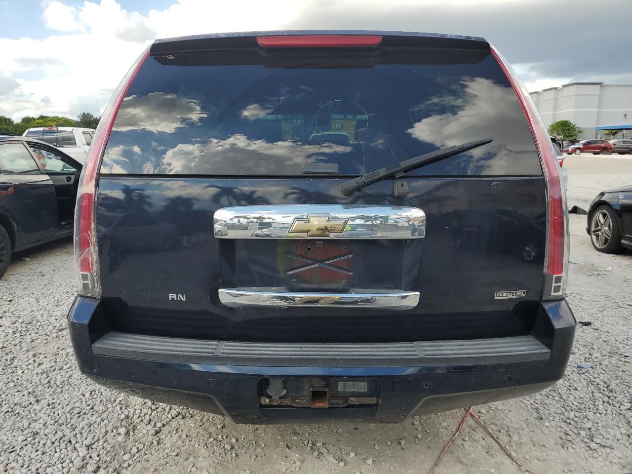 2008 Chevrolet Suburban C1500 Ls VIN: 3GNFC16038G138287 Lot: 82526195
