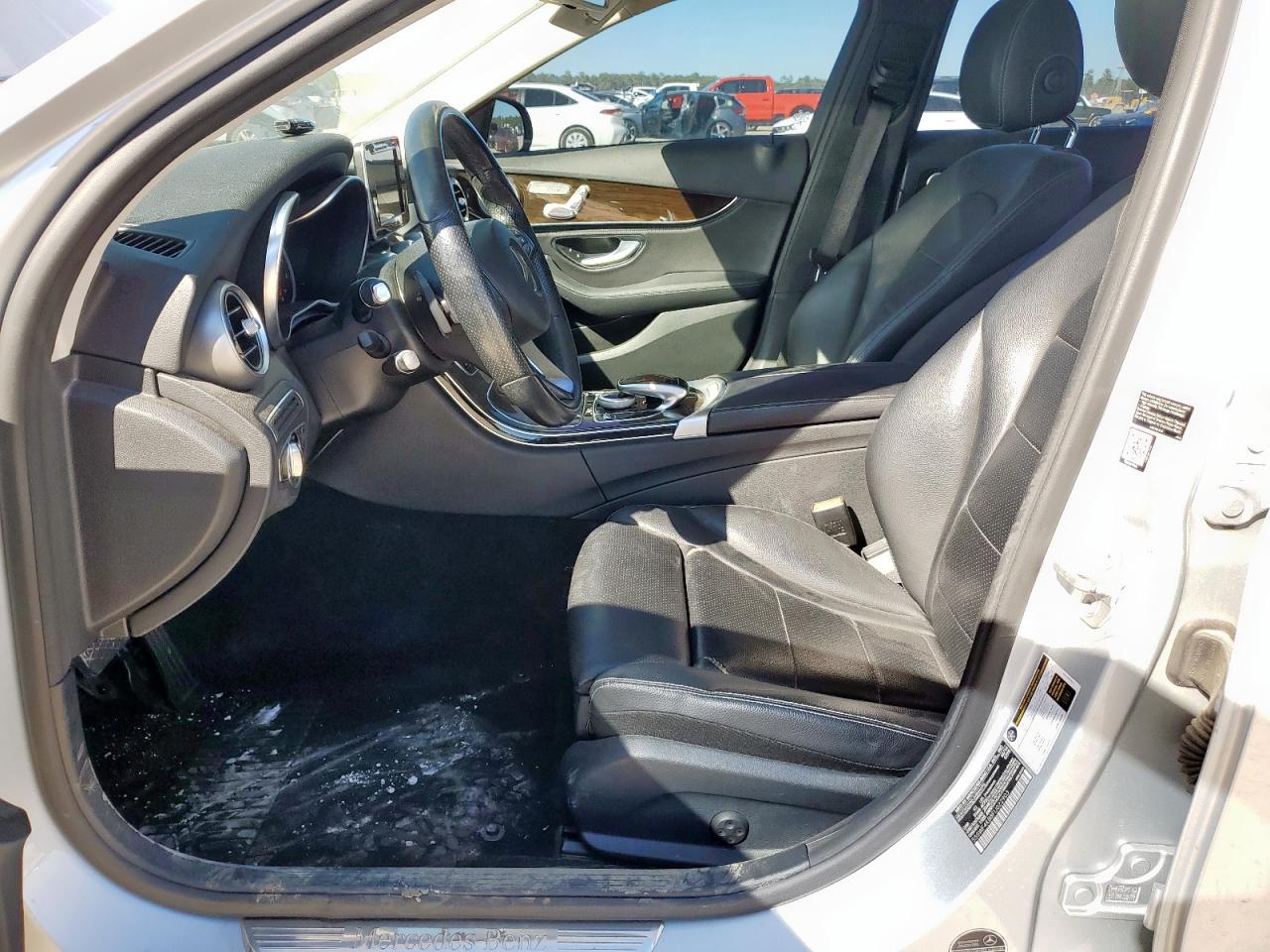 2015 Mercedes-Benz C 300 4Matic VIN: 55SWF4KB8FU022903 Lot: 86882115