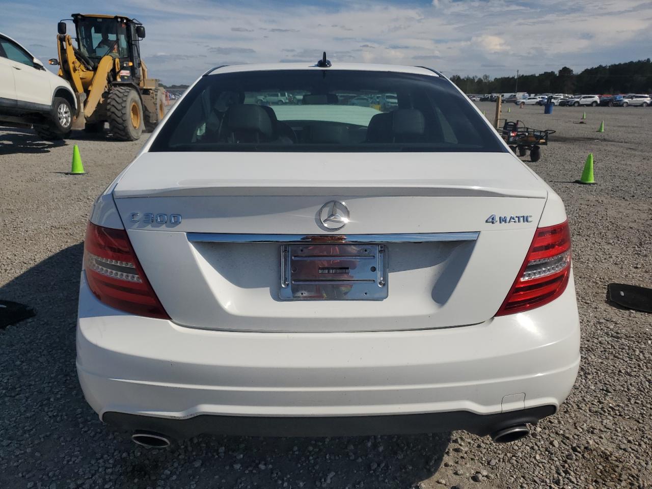 2014 Mercedes-Benz C 300 4Matic VIN: WDDGF8AB6EA953945 Lot: 85751755