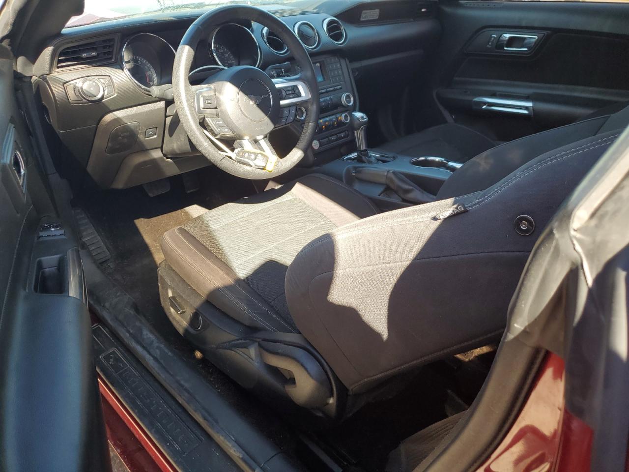 2015 Ford Mustang VIN: 1FA6P8AM3F5392883 Lot: 86172255