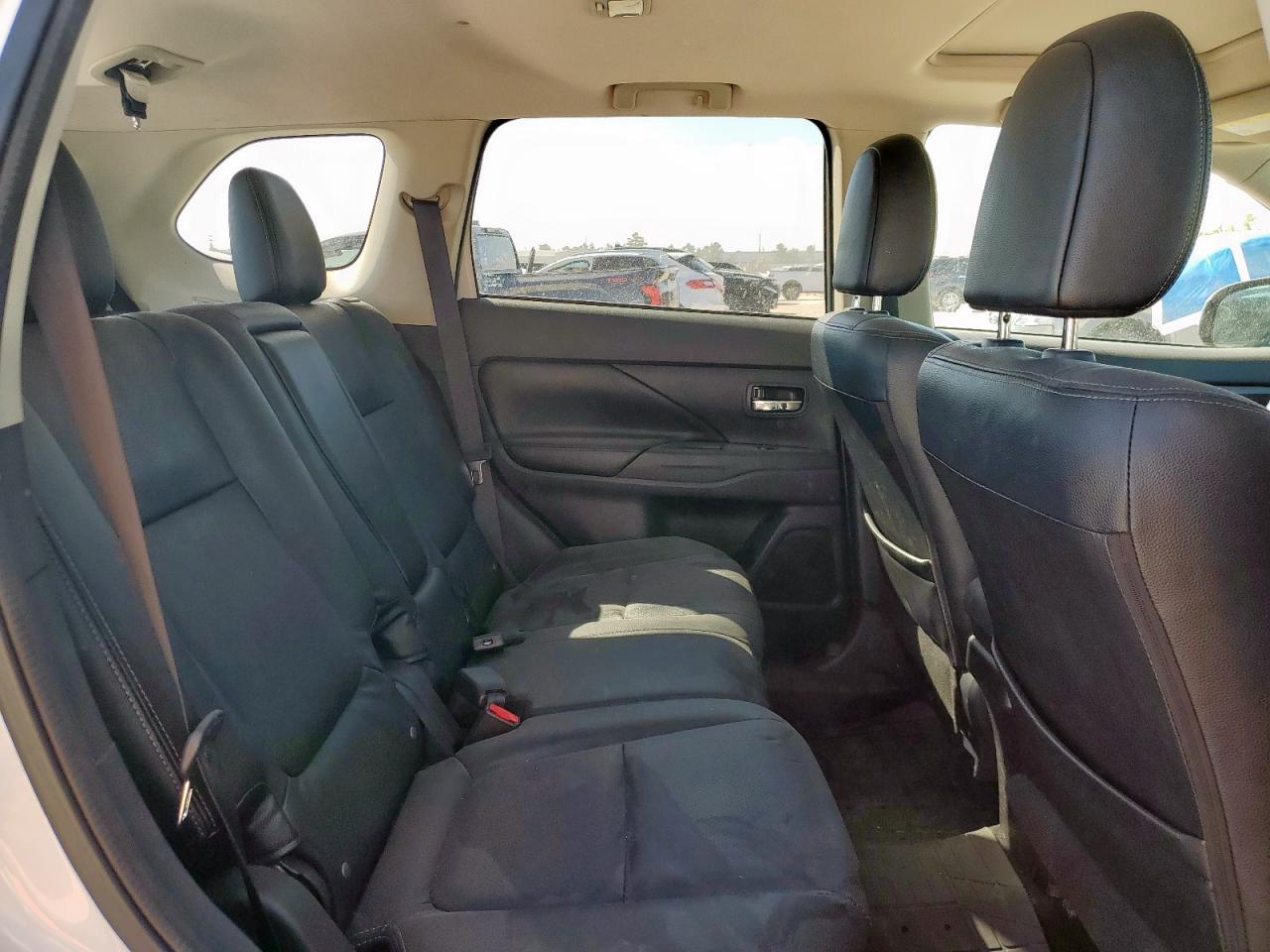 2016 Mitsubishi Outlander Se VIN: JA4AD3A39GZ015647 Lot: 83835055