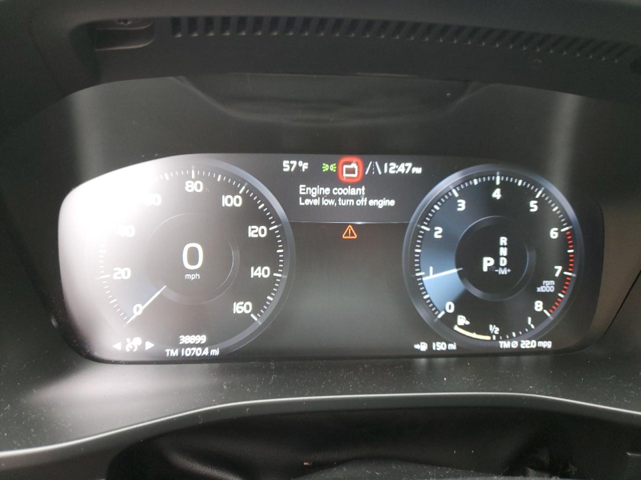 2021 Volvo Xc40 T5 R-Design VIN: YV4162UM5M2450875 Lot: 86076795