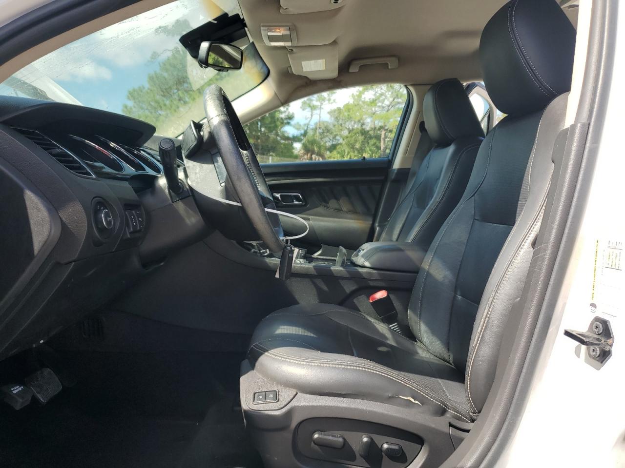 2011 Ford Taurus Limited VIN: 1FAHP2FW8BG119355 Lot: 87475175
