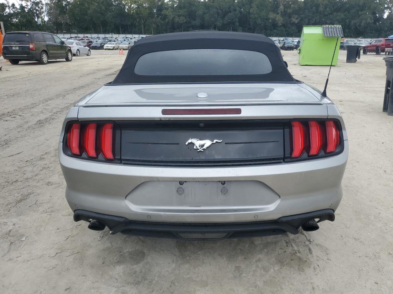 2020 Ford Mustang VIN: 1FATP8UH7L5118762 Lot: 82423675