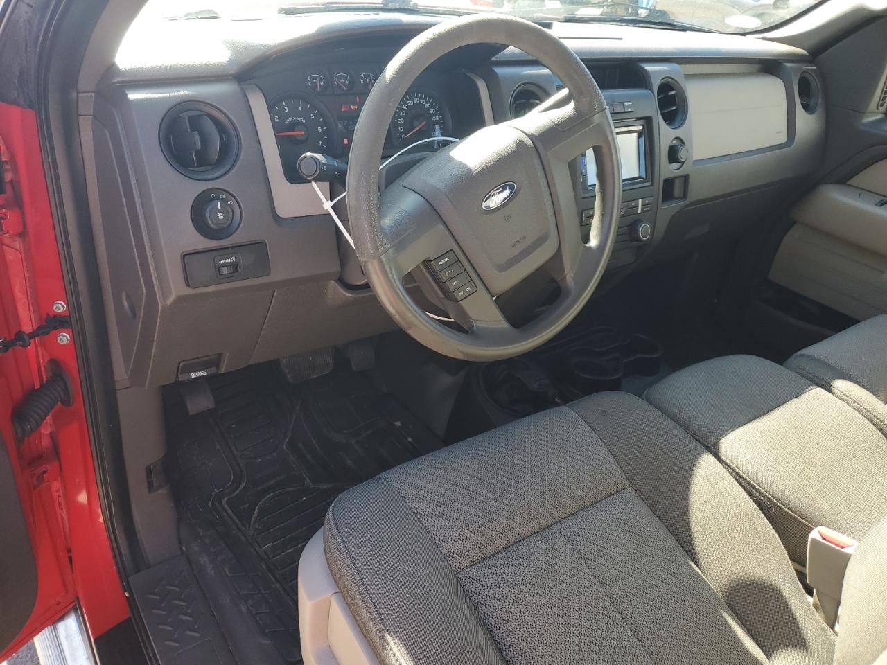 2010 Ford F150 VIN: 1FTMF1EW0AKC34647 Lot: 87439115