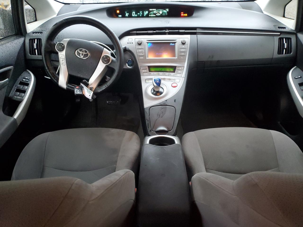 2015 Toyota Prius VIN: JTDKN3DU2F1867024 Lot: 84614535