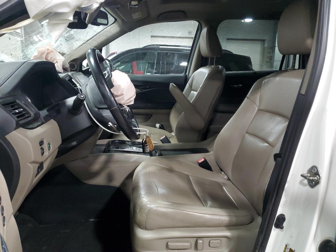 2017 Honda Pilot Touring VIN: 5FNYF6H94HB102051 Lot: 85917225