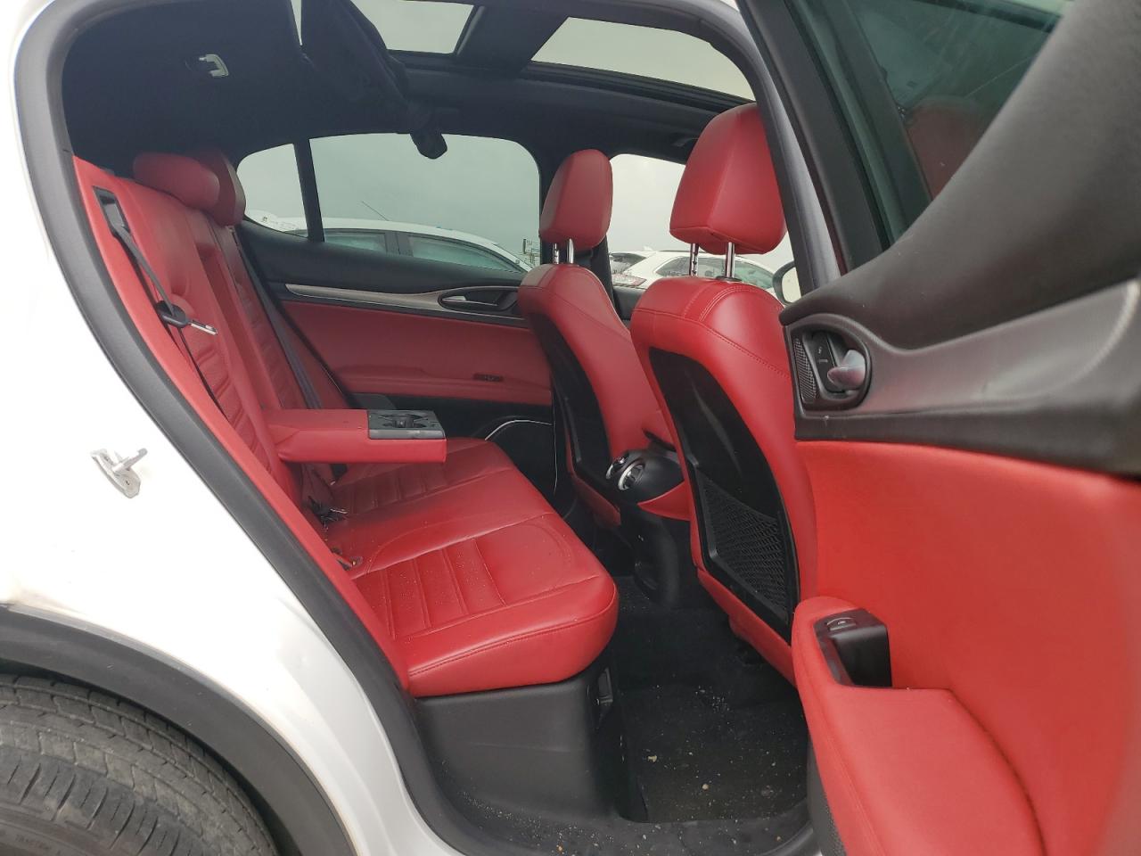 2018 Alfa Romeo Stelvio Ti Sport VIN: ZASFAKNN8J7C17013 Lot: 82734585