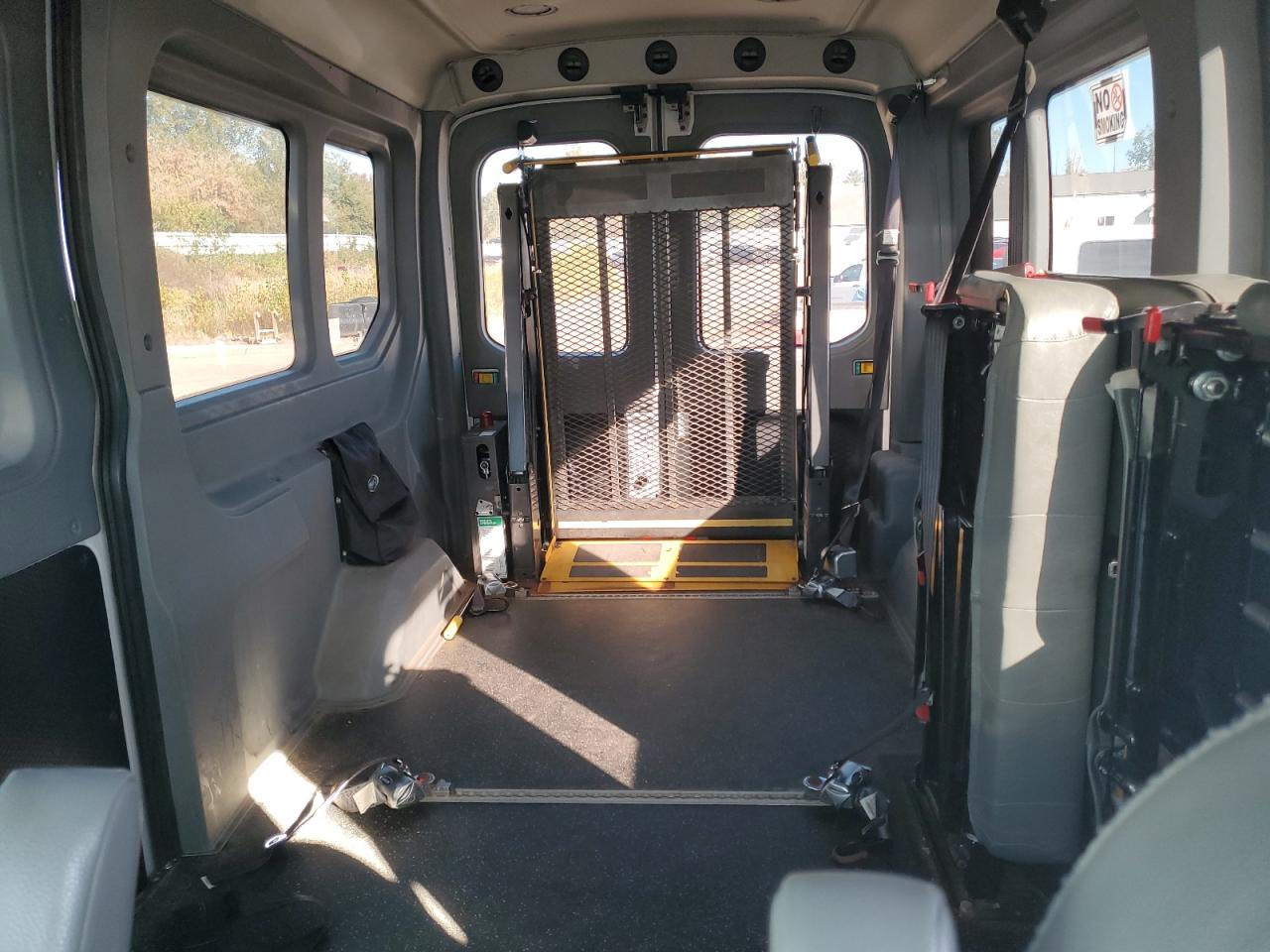 2017 Ford Transit T-150 VIN: 1FTYE2CM7HKA74062 Lot: 86124325