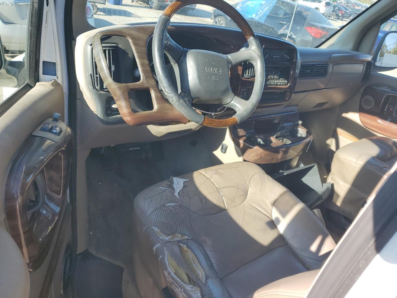 2000 GMC Savana VIN: 1GDFG15R5Y1237720 Lot: 87107535