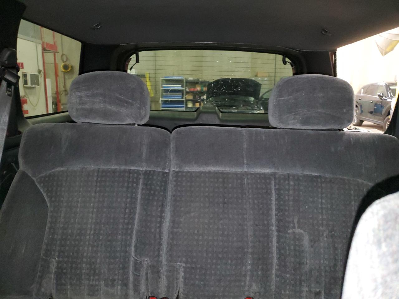 1999 Chevrolet Blazer VIN: 1GNDT13W8X2211337 Lot: 89471185