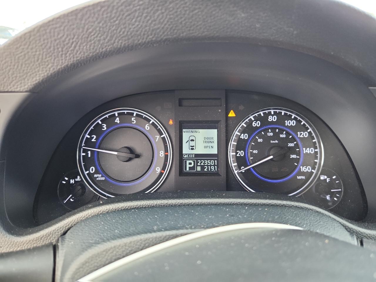 2011 Infiniti G37 Base VIN: JN1CV6AP4BM502134 Lot: 85358915