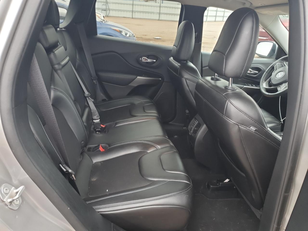 2019 Jeep Cherokee Latitude Plus VIN: 1C4PJMLB1KD287408 Lot: 85198335