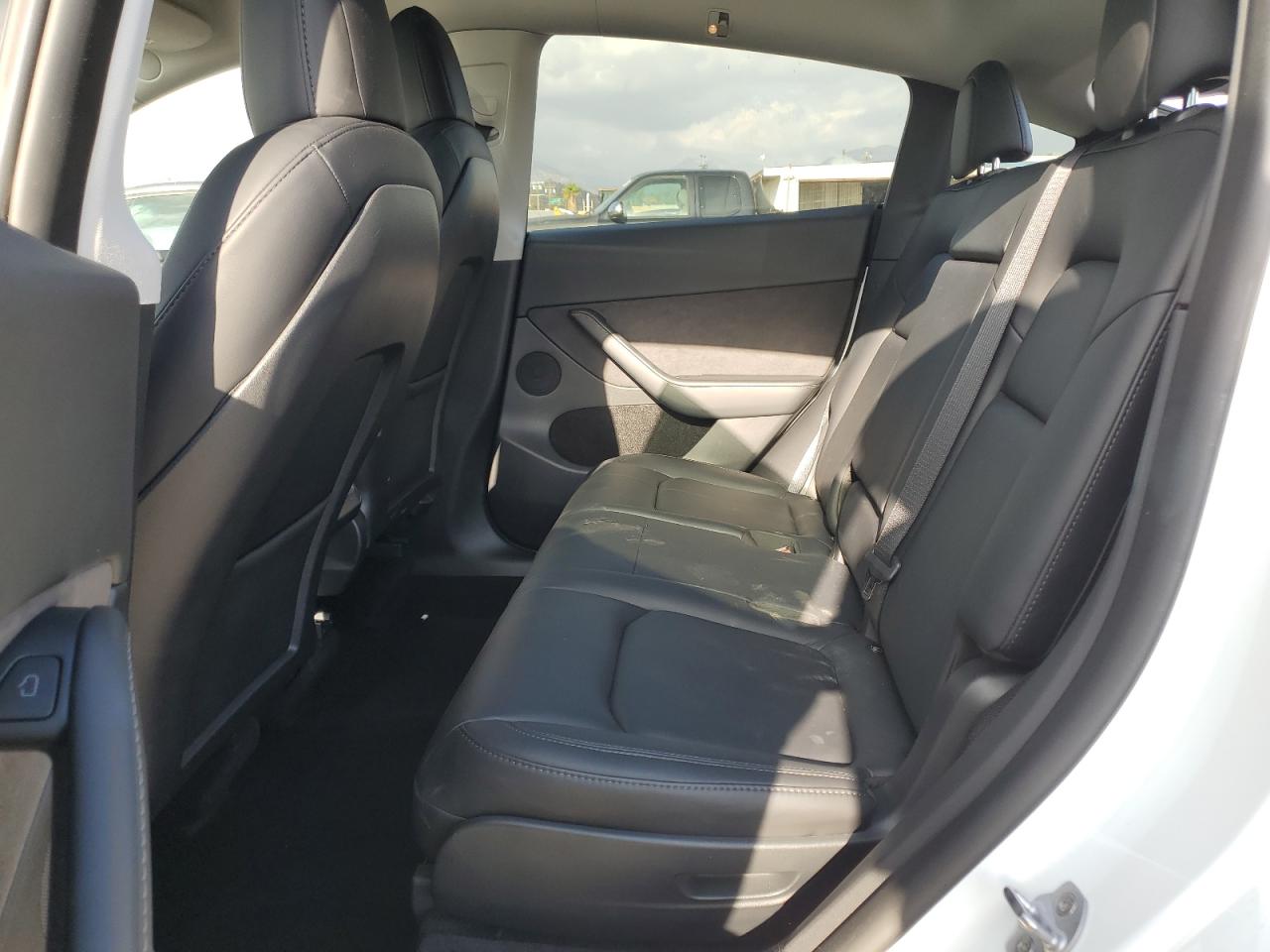 2022 Tesla Model Y VIN: 7SAYGAEE0NF540419 Lot: 87095735