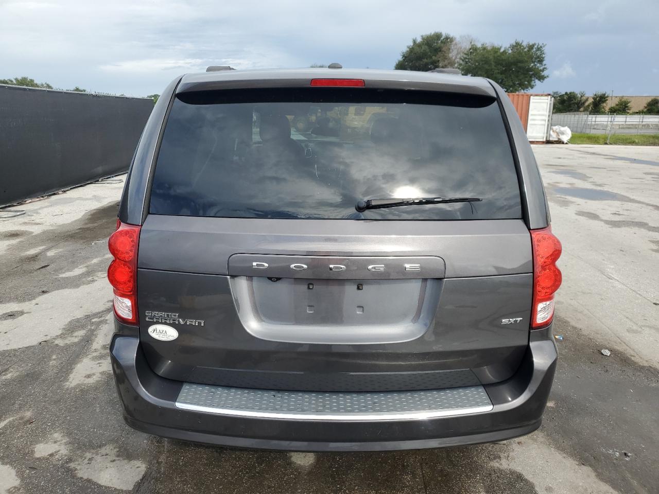 2018 Dodge Grand Caravan Sxt VIN: 2C4RDGCG0JR226138 Lot: 85570965