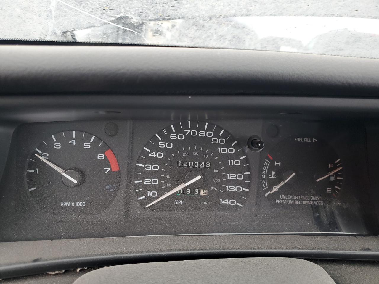 1996 Lincoln Mark Viii Base VIN: 1LNLM91V1TY697776 Lot: 90063525